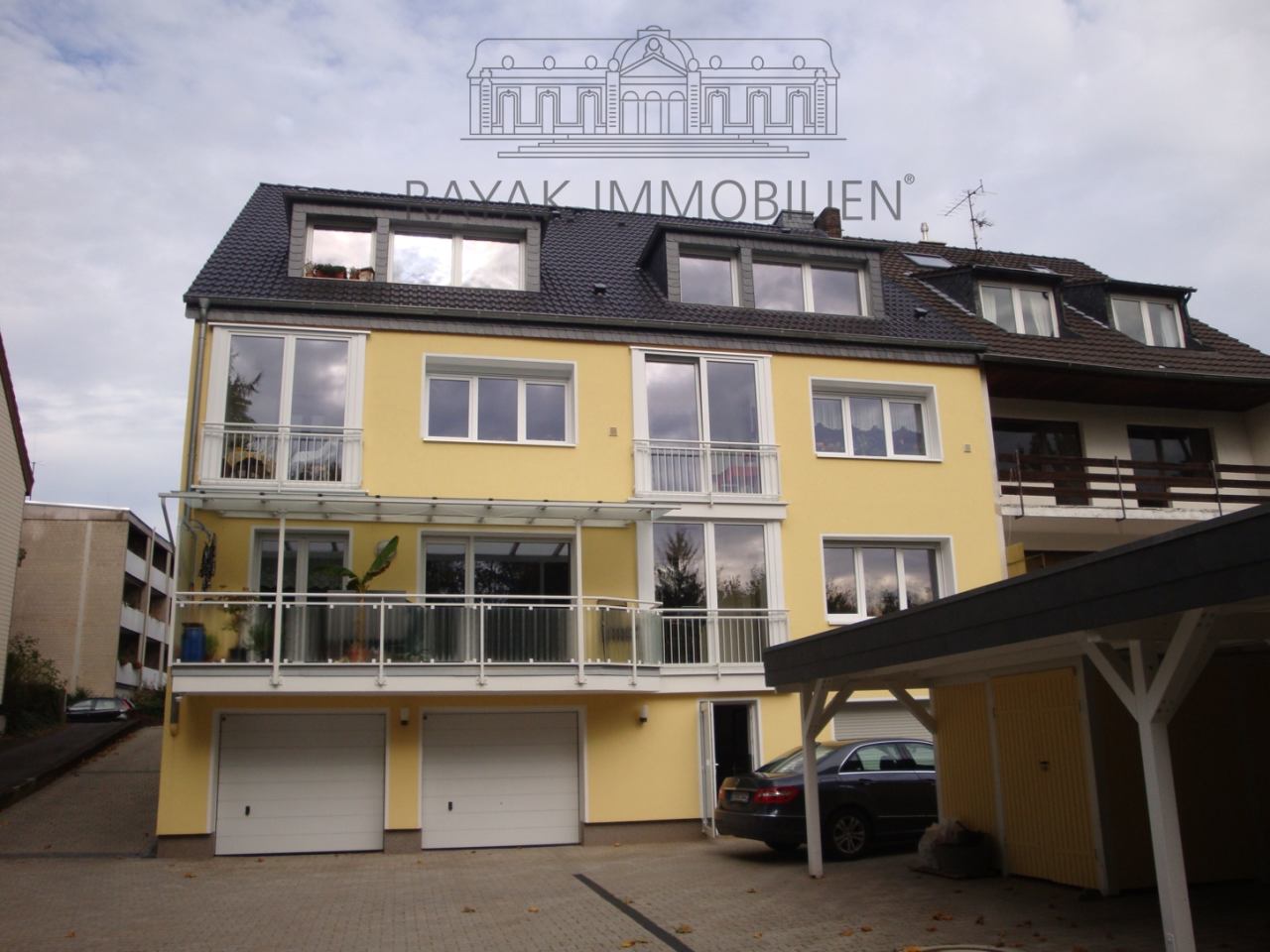 Wohnhaus Rückseite Wohnhaus Rückseite